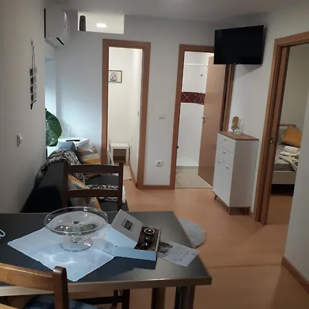 Cantinho Da Fonte بيت للعطل